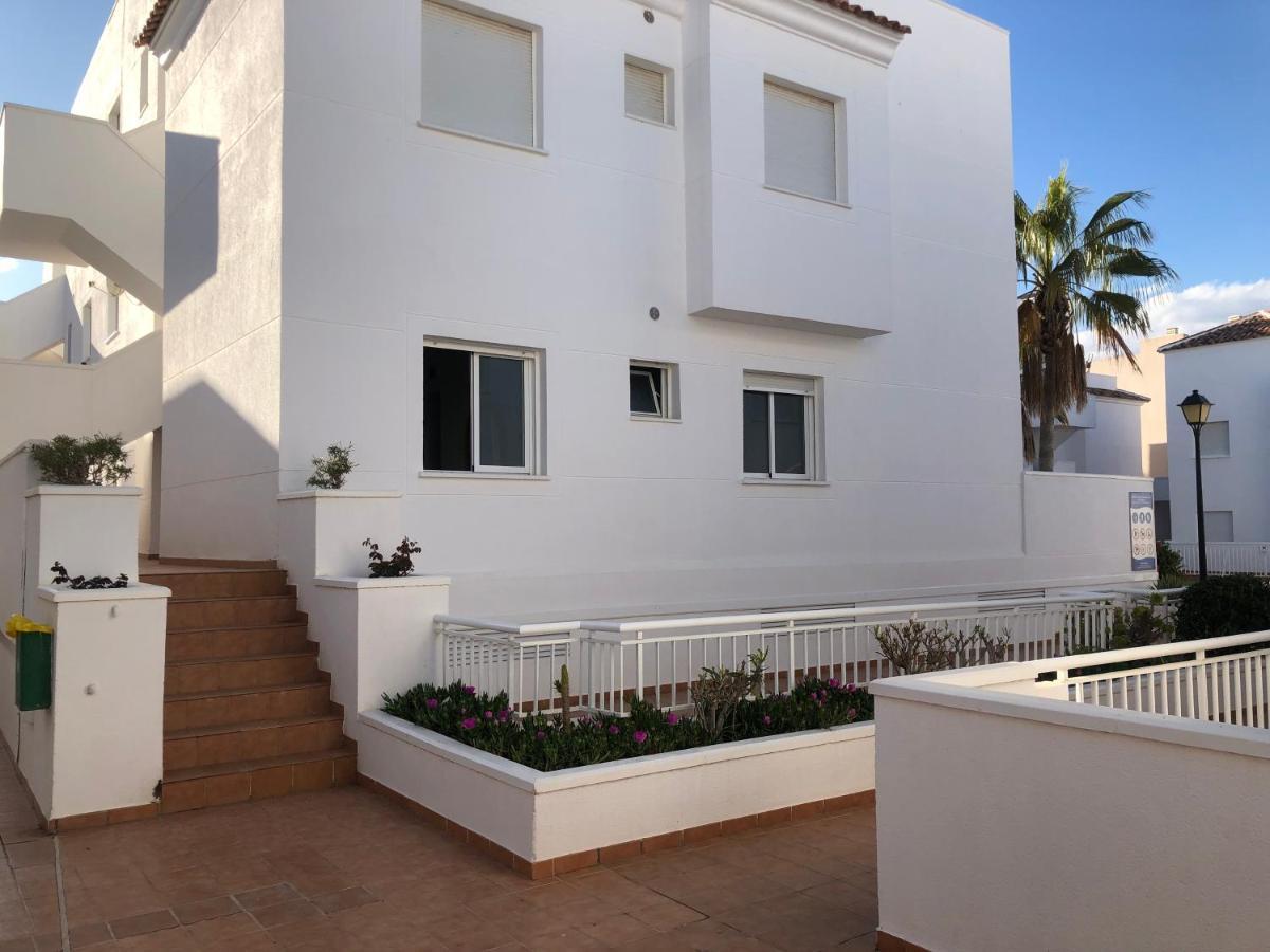 Marina De La Torre Apartment Мохакар Екстериор снимка